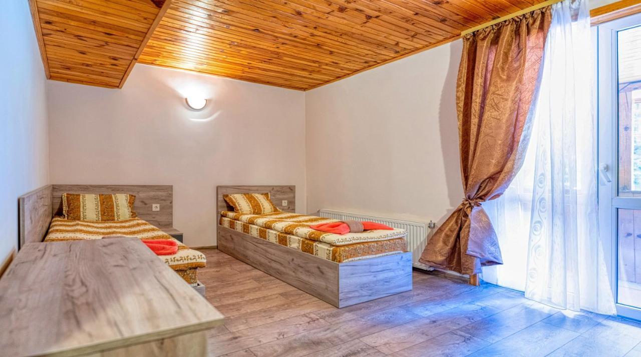 Крушун - Единствена На Метри От Водопадите, Krushun - The Only Stay Just Meters From The Waterfalls Krushuna Exterior photo